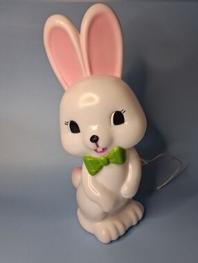Target Easter 2026 Spritz Blow Mold Light Up w/ Timer 12" White Bunny Retro Look
